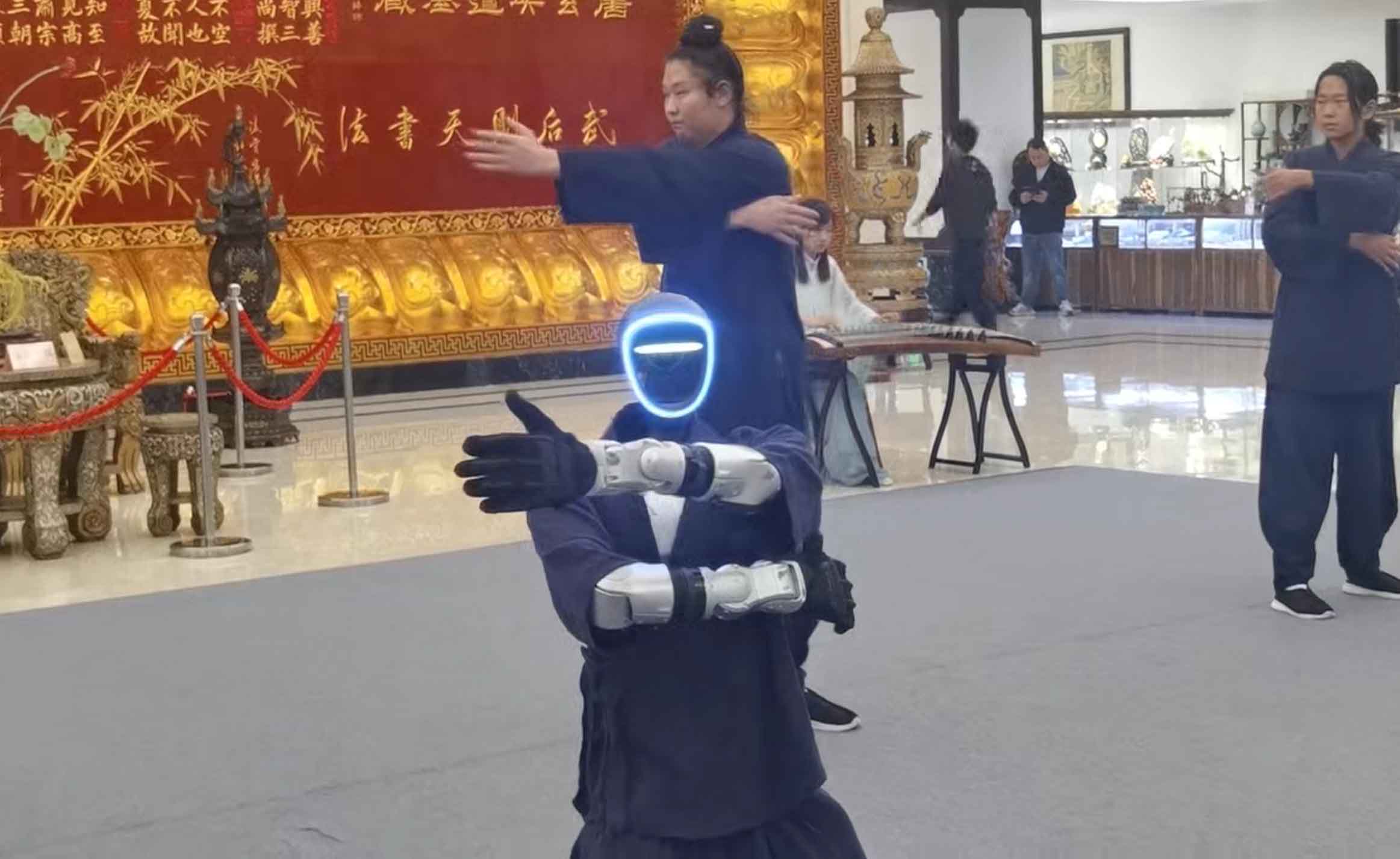 QQ20251101-152859 .jpg